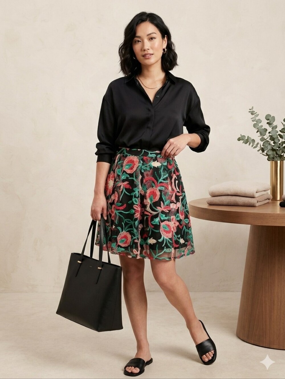 Forever 21 Black Floral Mini Skirt